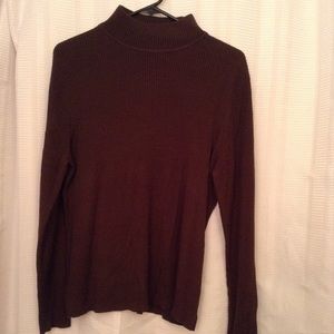 Croft & Barrow chocolate brown lightweight sweater